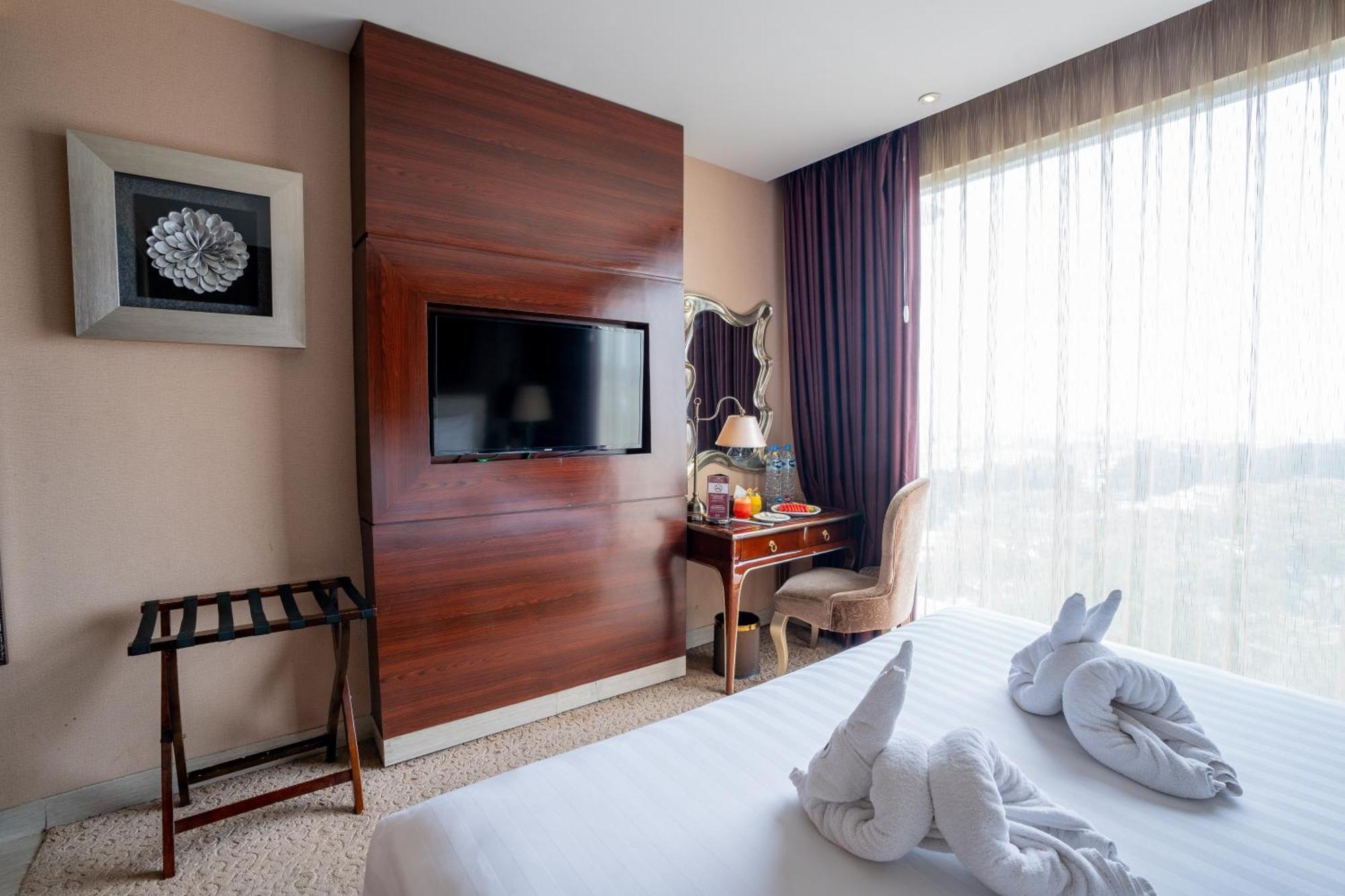 Belviu Hotel Bandung Zewnętrze zdjęcie