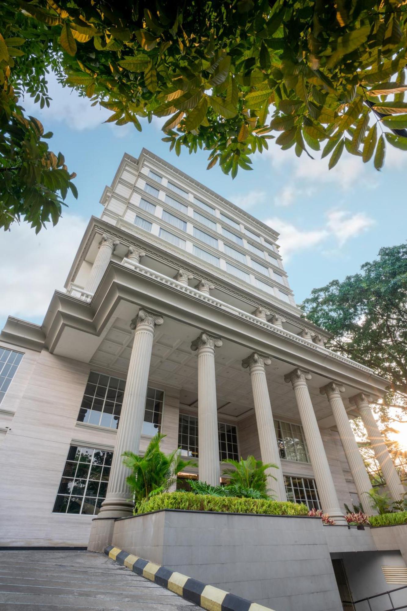 Belviu Hotel Bandung Zewnętrze zdjęcie